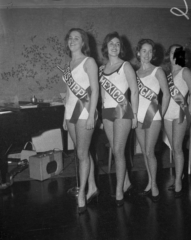 4x5 NEG. Off The Ground club beauty contest 1964  