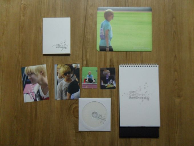 SHINee TAEMIN 2012 Calendar, DVD Fan Site Goods Set  