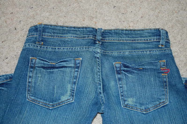 WOMENS DIESEL JEANS    SIZE 31 (European)  