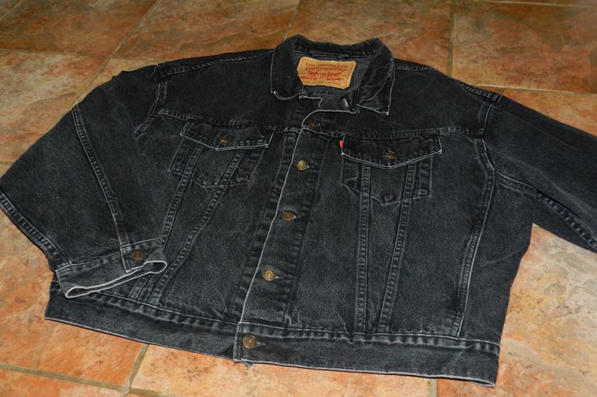 Vtg Levi’s black Jean Jacket Mens Size XL  