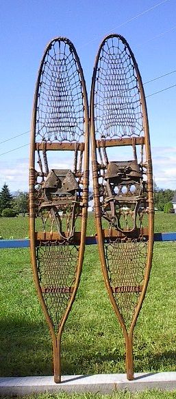 VINTAGE C.A. LUND 1942 Indian Snowshoes 58x10 GREAT  