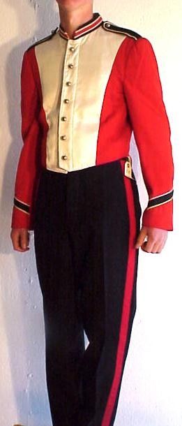 DEAD POETS SOCIETY (1989) BAND UNIFORM ROBIN WILLIAMS  