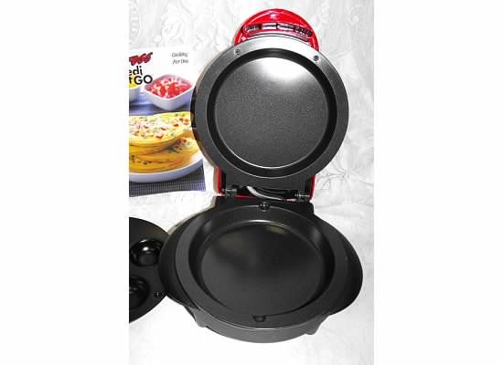 Xpress Redi Set Go Grill with Insert Pan/Spatula/Recipes  