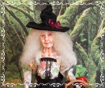 AUNTIE JEANETTA ooak 112 WITCH doll by Soraya Merino  