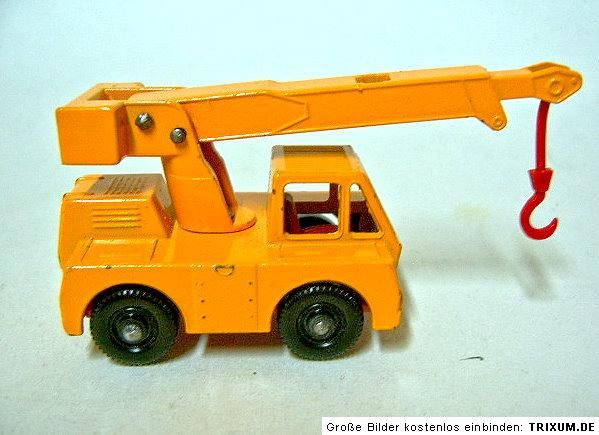 Matchbox RW 42C Iron Fairy Crane orange body red base  