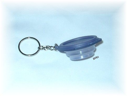 NIP Tupperware Purple Flat Out Keychain Key Chain  