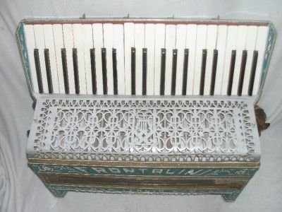 VINTAGE FRONTALINI ITALIA ACCORDION FOR REPAIR OR SPARE  