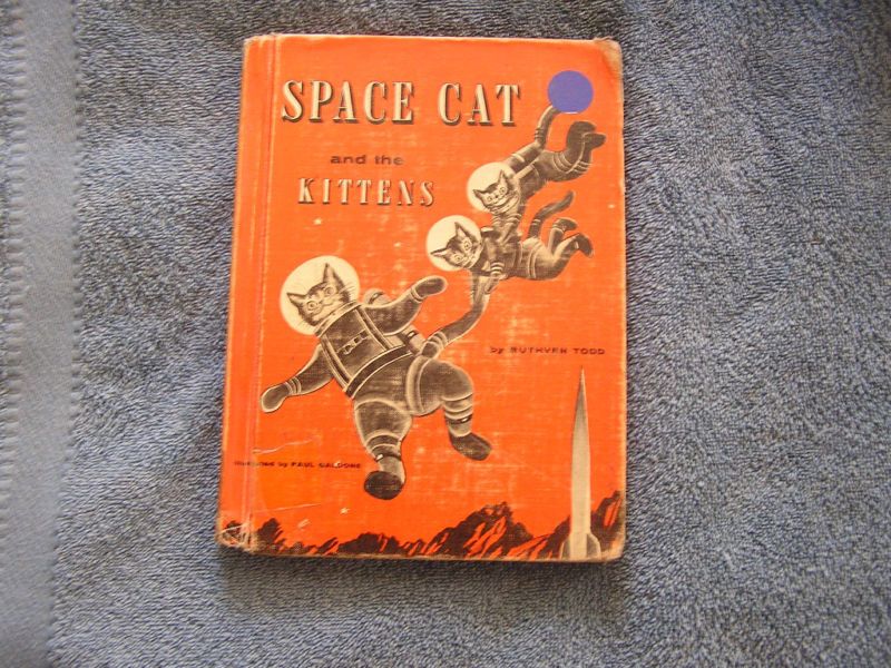 Space Cat and Kittens Ruthven Todd 1958  