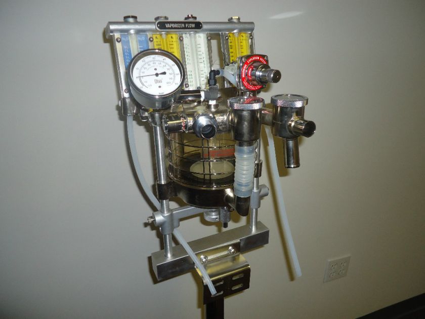 Anesthesia Machine for Veterinary   Ohio Medical  