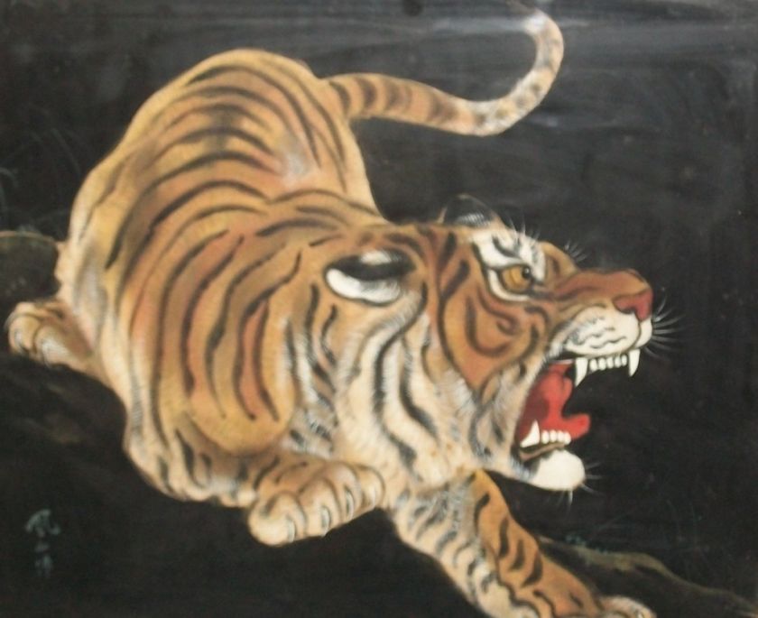 CROUCHING BENGAL TIGER PAINTING SILK ASIAN ORIENTAL ART  