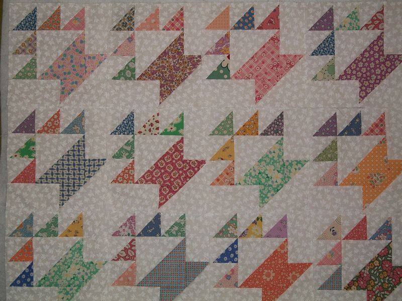 12 Aunt Grace 30s Scrappy Basket Quilt Block for Tops  