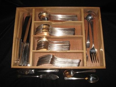 ONEIDA COMMUNITY PAR PLATE CHARM SILVERPLATE FLATWARE SET   61 PIECES 