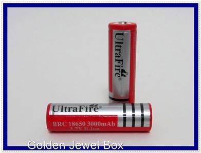 NEW DIGITAL CHARGER + 2 ULTRAFIRE 18650 BATTERIES 3000 mAh 3.7 v for 