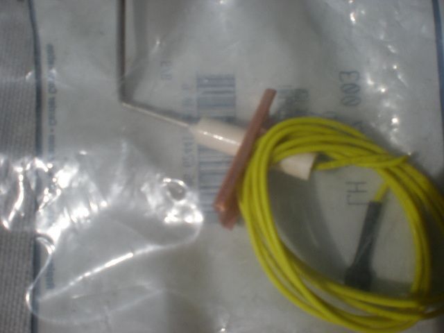 CARRIER SENSOR DIRECT SPARK IGNITOR LH33WZ003  