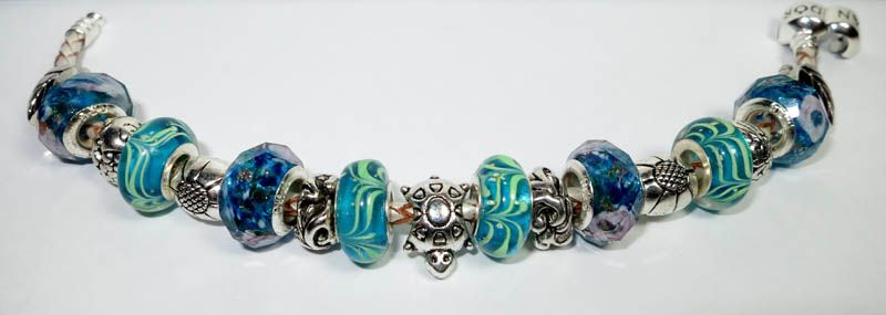   Champagne Leather Pandora Bracelet Turtle Lagoon w/ 17 Beads/Charms