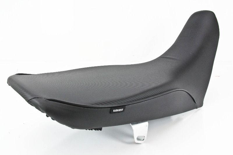   09 Suzuki DR650 Sargent World Sport Seat Standard Height BLACK ACCENT