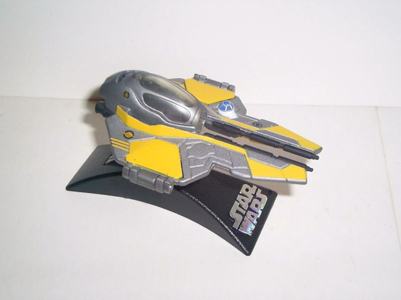 STAR WARS Titanium 3 Anakins JEDI STARFIGHTER yellow complete  