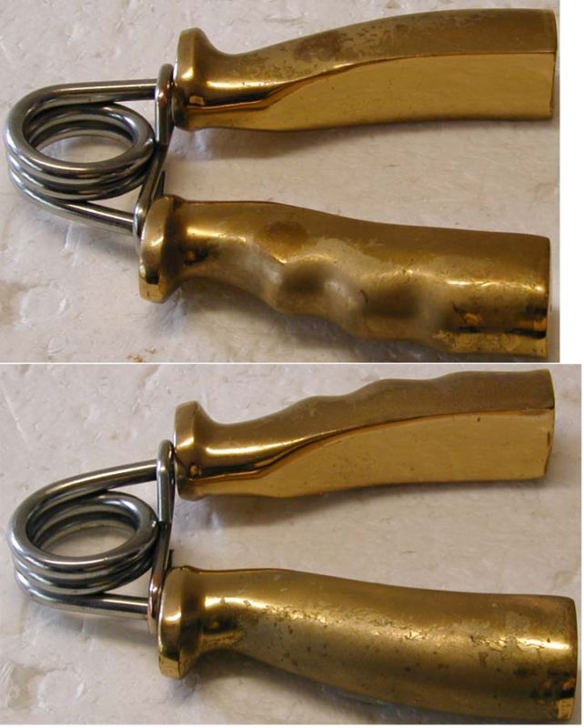 DECORATIVE BRASS HAND EXERCISER/PAPERWEIGHT  