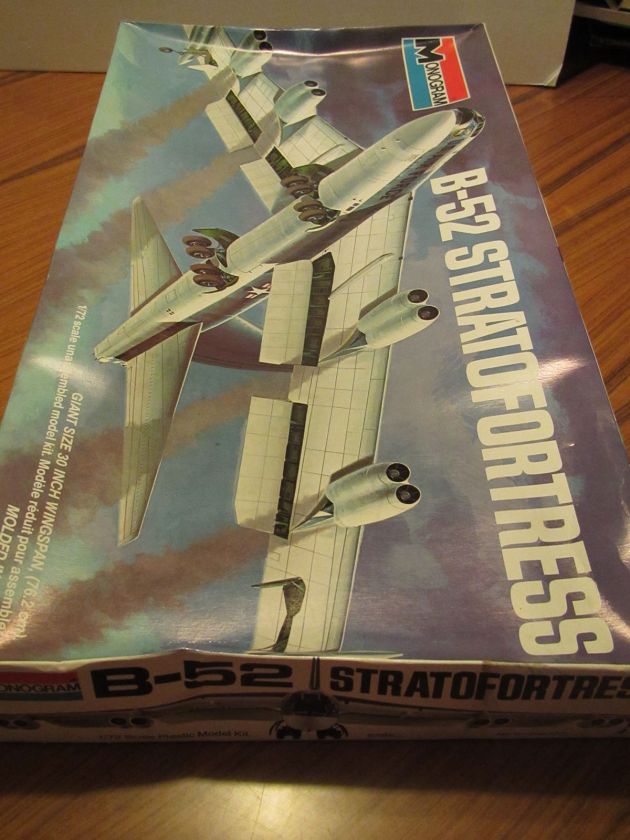 52 STRATOFORTRESS 1977 Monogram Airplane Model NEW  