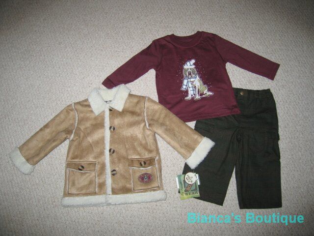 cargo pockets on each leg perfect for your little puppy to wear on 