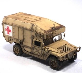 Built 1/35 Humvee M997 Maxi Ambulance Medic  