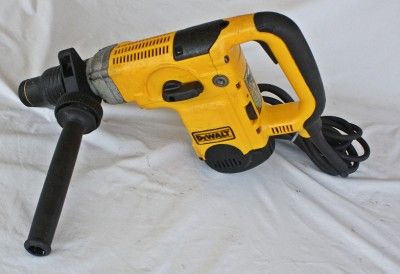 DEWALT D25600 1 3/4 ROTARY HAMMER  