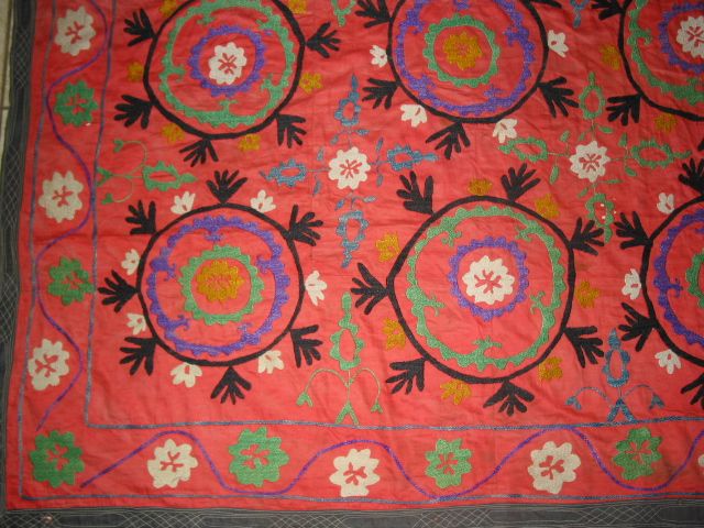 Antique Suzani Uzbekistan Silk Embroidery B 8013  