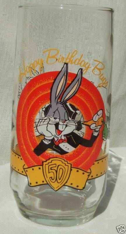 VINTAGE BUGS BUNNY HAPPY 50TH BIRTHDAY GLASS (1990)  