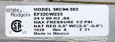 Carrier/Bryant Combination Gas Valve EF32CW233 NIB  