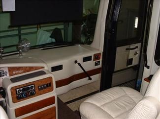 2002 Monaco Windsor 40ft Diesel Class A Motorhome, 1 Owner, 2 Slide 