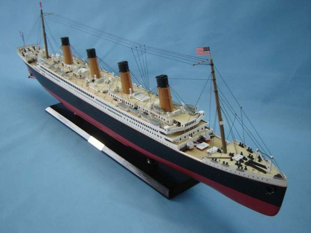 Britannic Limited 40 Ocean Liner Model Model Boat  