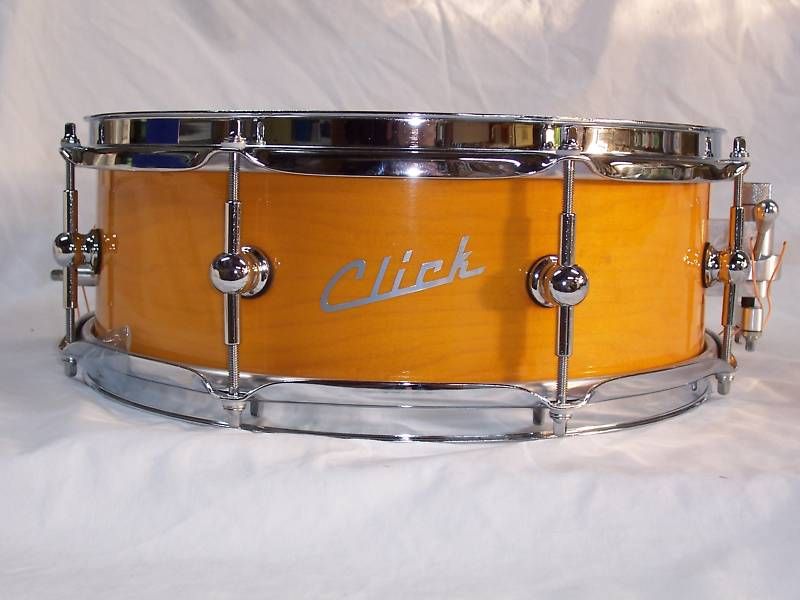 CLICK DRUMS CUSTOM 5X14 6PLY MAPLE SNARE DRUM  